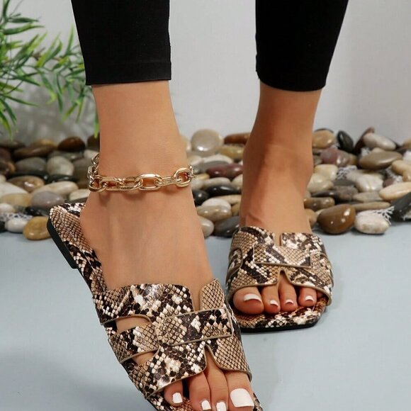 Multicolor Fashionable Women's Snakeskin Embossed Slide Sandals - Picture 3 of 7